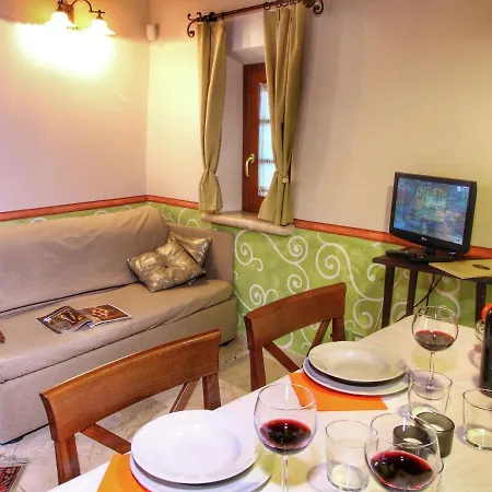 An Authentic Water Mill With Elegant Apartments. Casa vacanze *