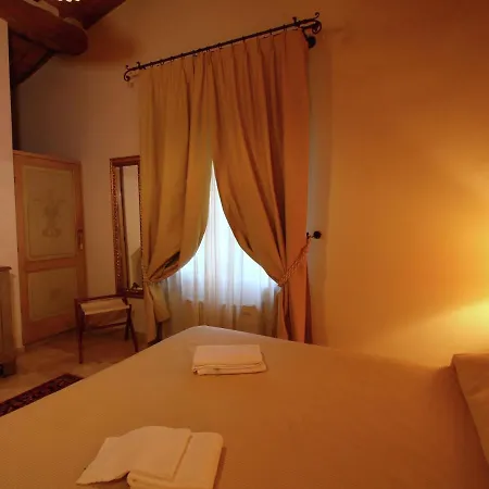 An Authentic Water Mill With Elegant Apartments. Casa vacanze *