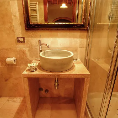 An Authentic Water Mill With Elegant Apartments. Casa vacanze *